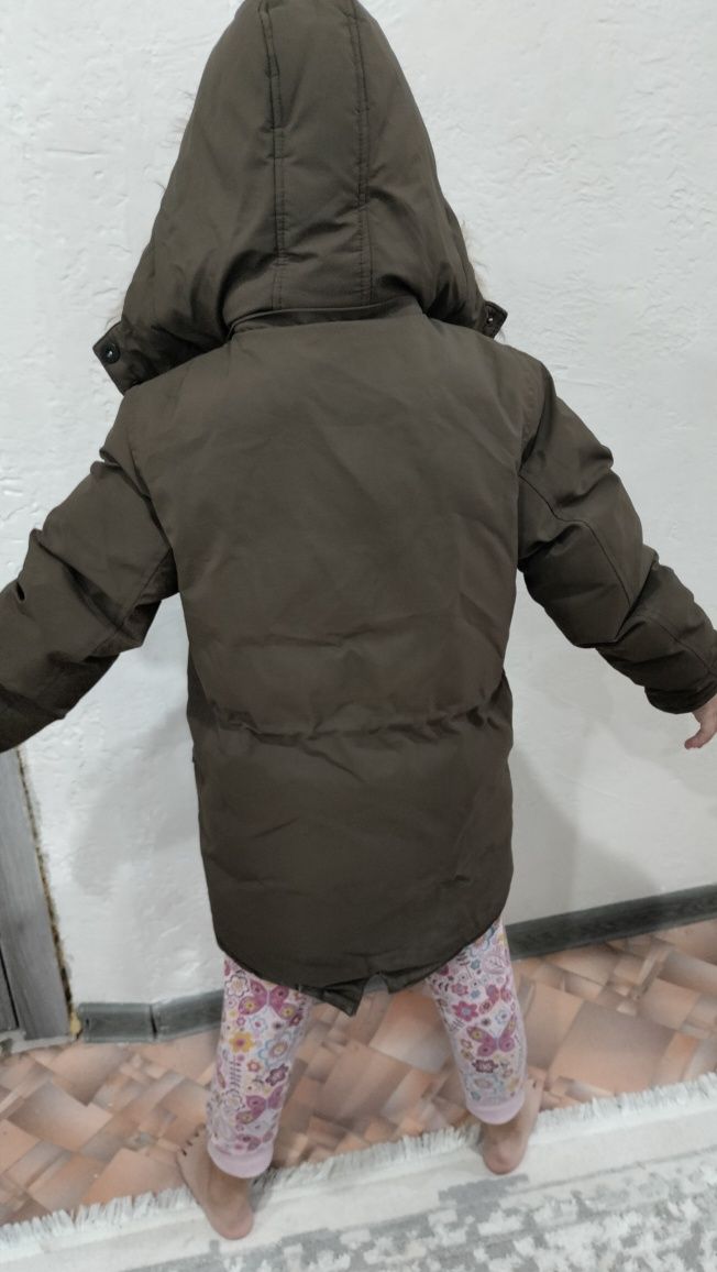 Продам зимнюю куртку на мальчика