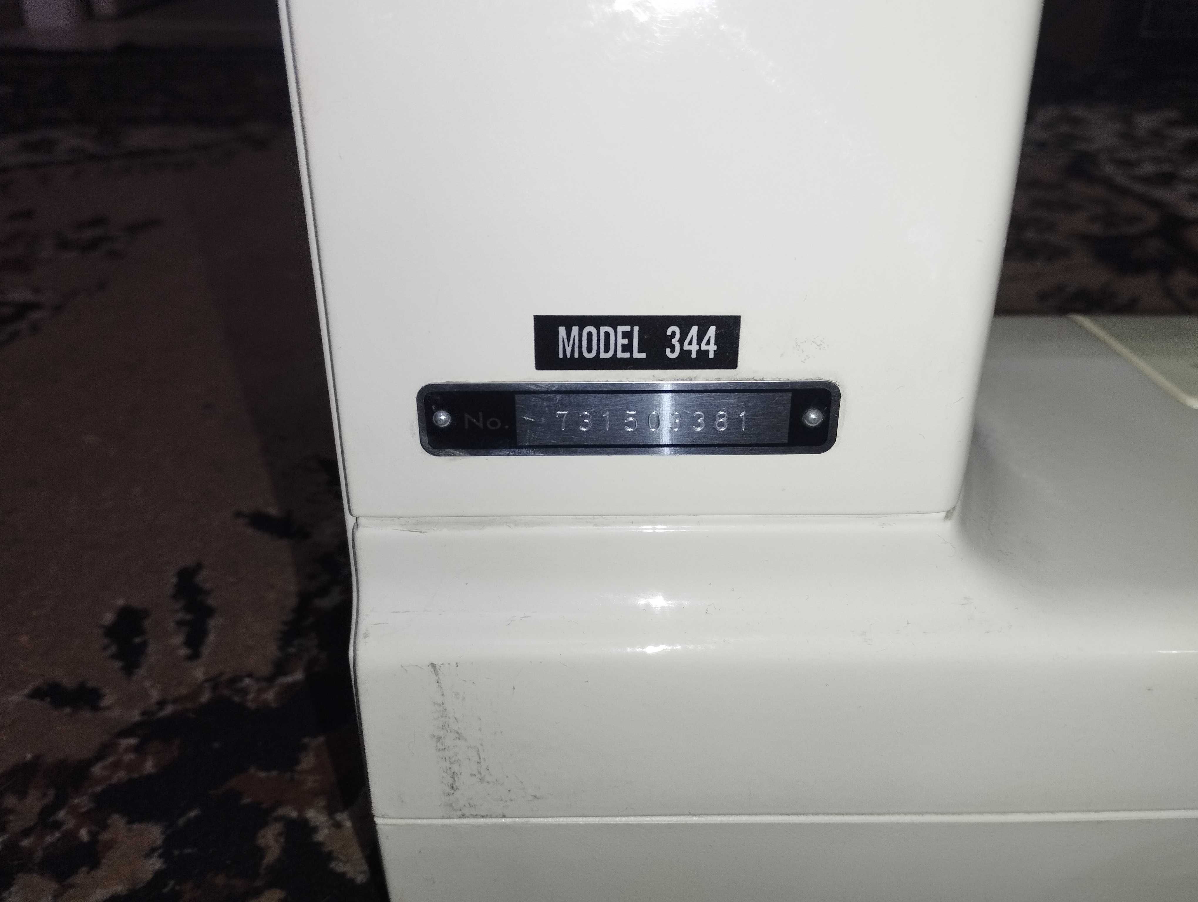 Продам шв. машинку Janome 344