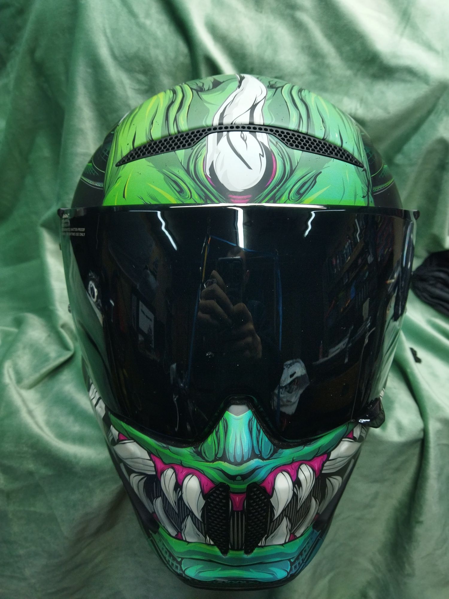 Мотошлем.Icon.Ruroc.AGV. ARAI. SHOEI.HJC. MT Helmets. Ls2
