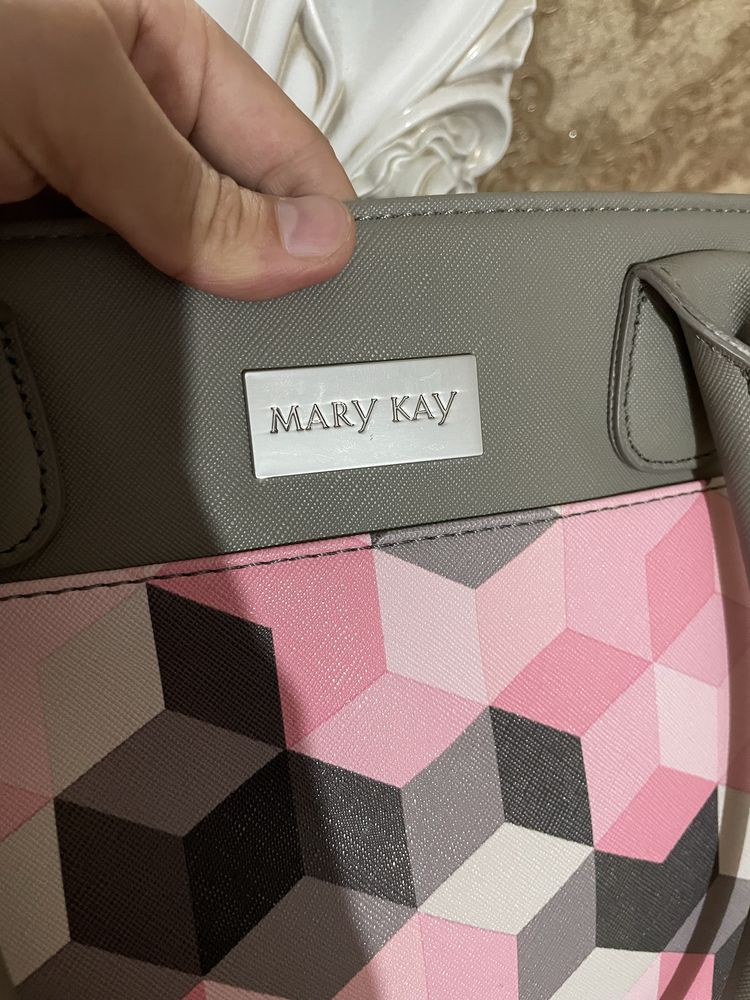 Сумка от Mary kay срочна