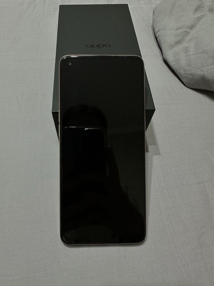 OPPO Reno7