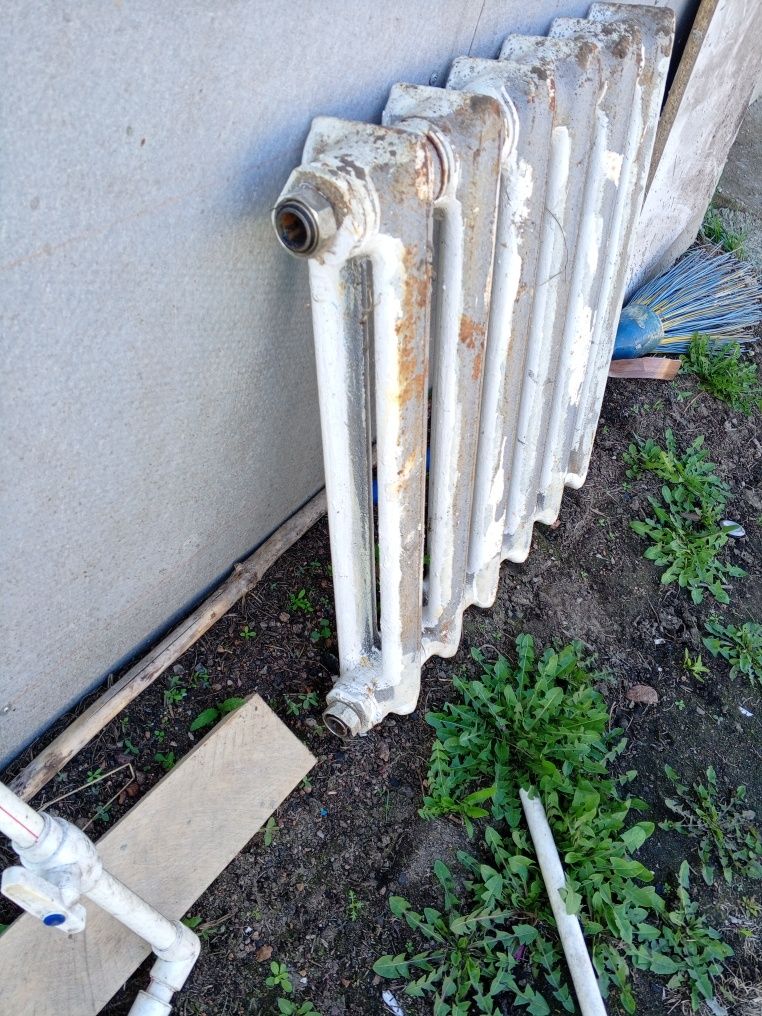 Продам батареи, радиаторы
