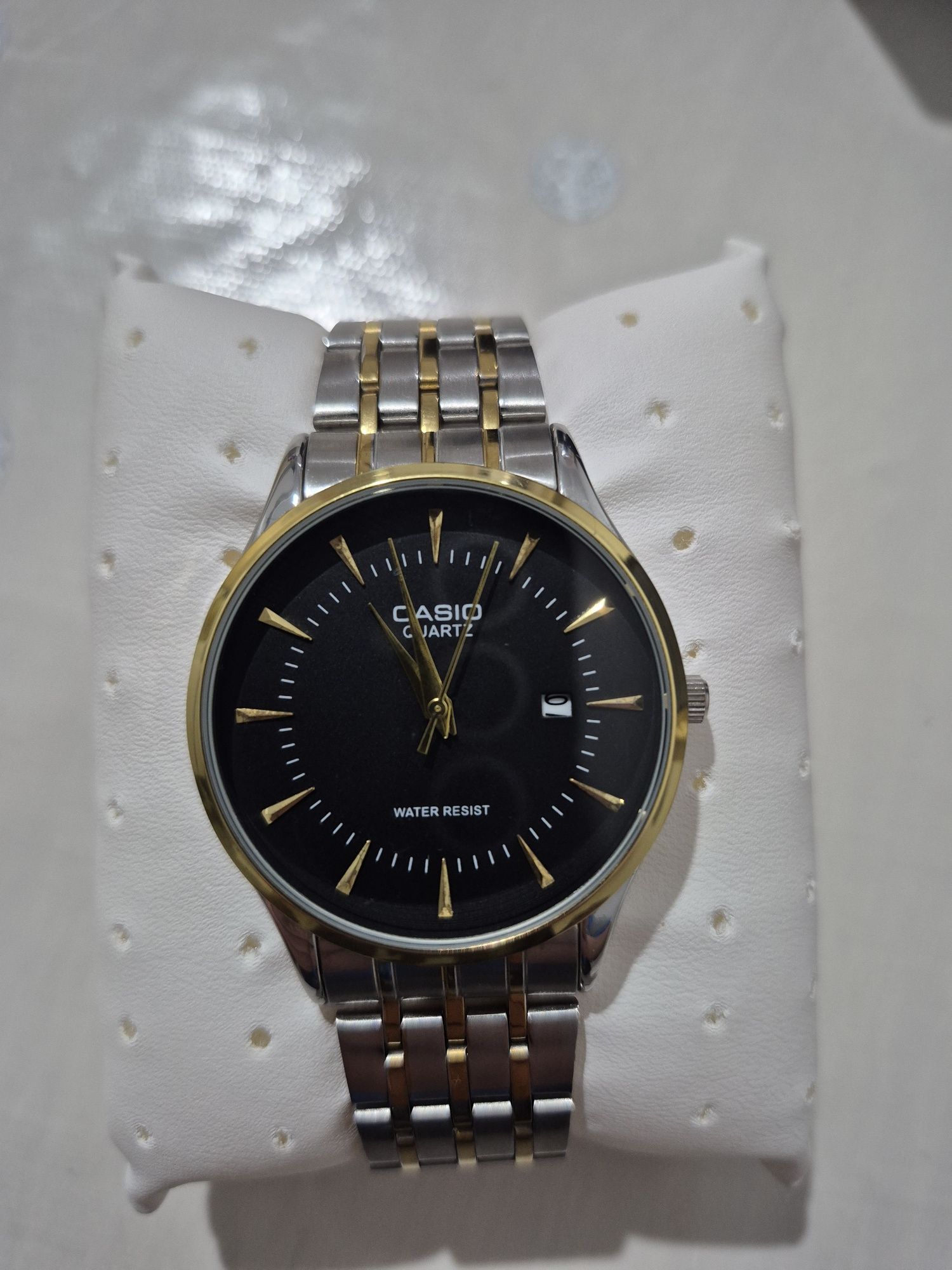 Продам часа мужской Casio