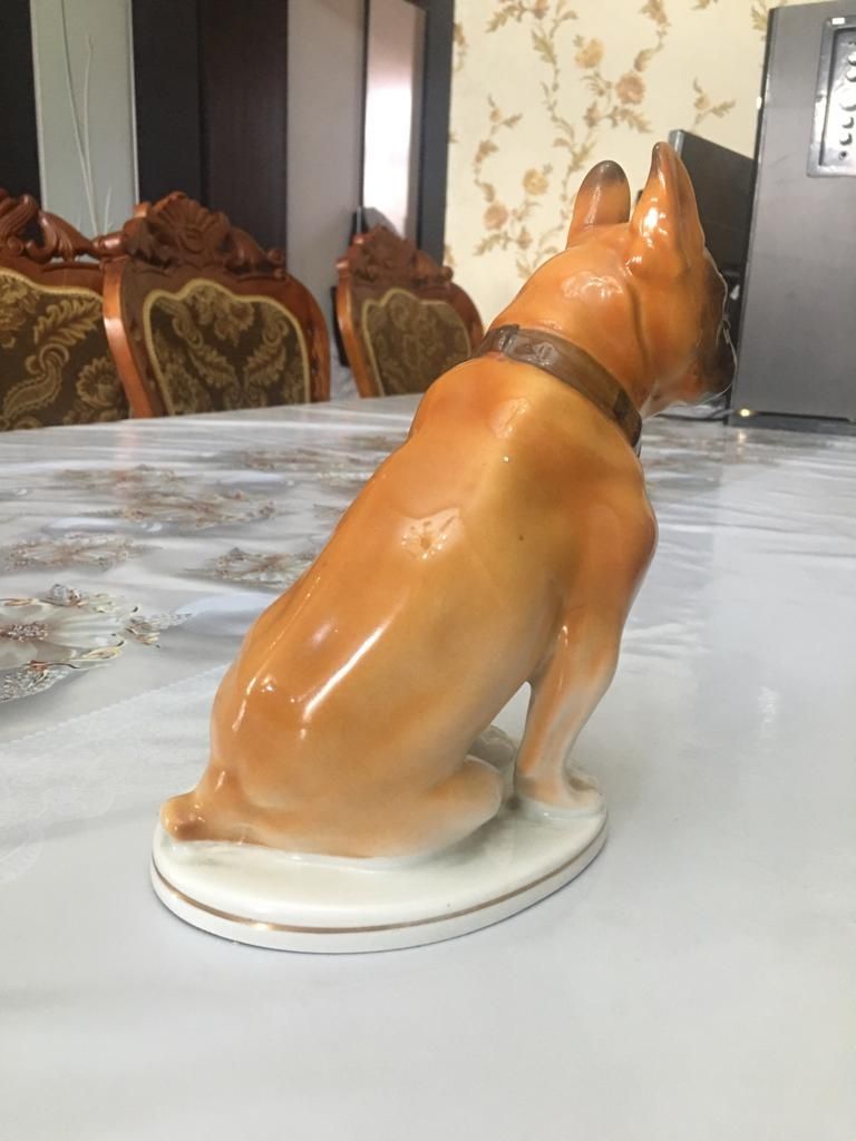 Фарфоровые статуэтки