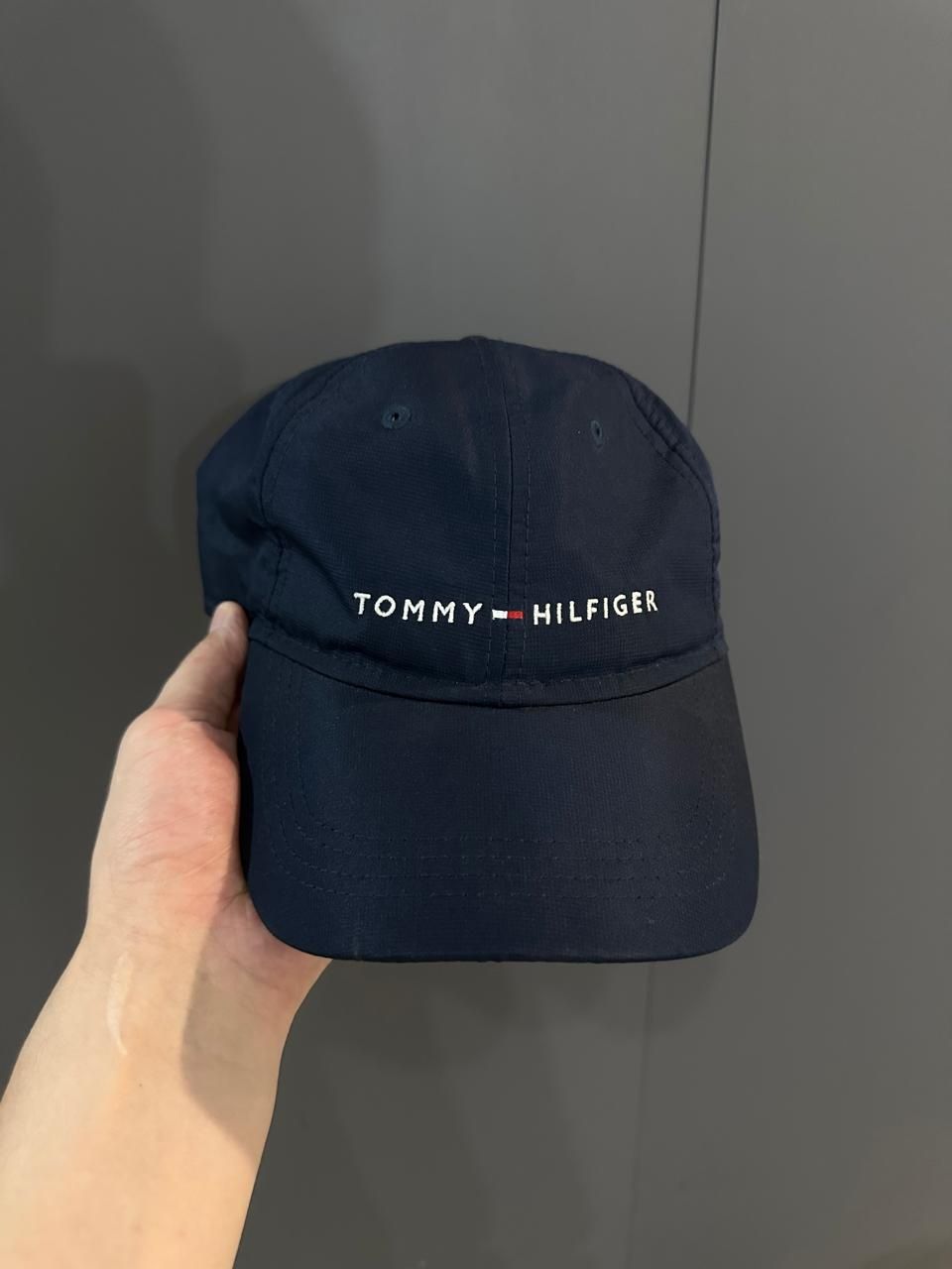 Продам новую кепку Т.Н