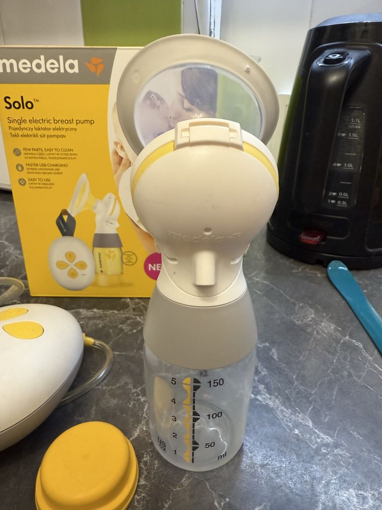Электрический Молокоотсос medela solo