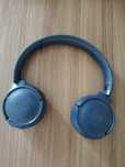 Продам наушники JBL