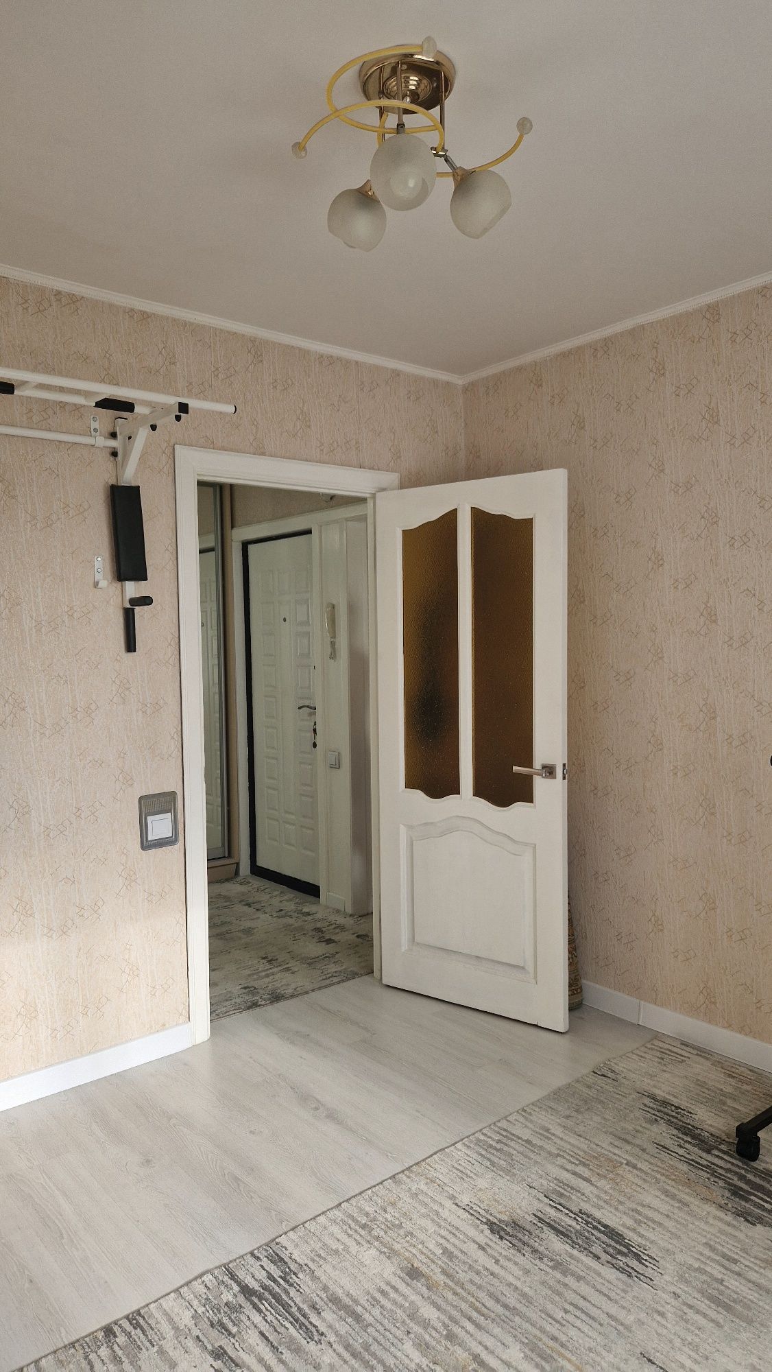 Продается 3комнатная квартира в р-н ТЦ"Байтерек",по ул.,Н.Назарбаева,.