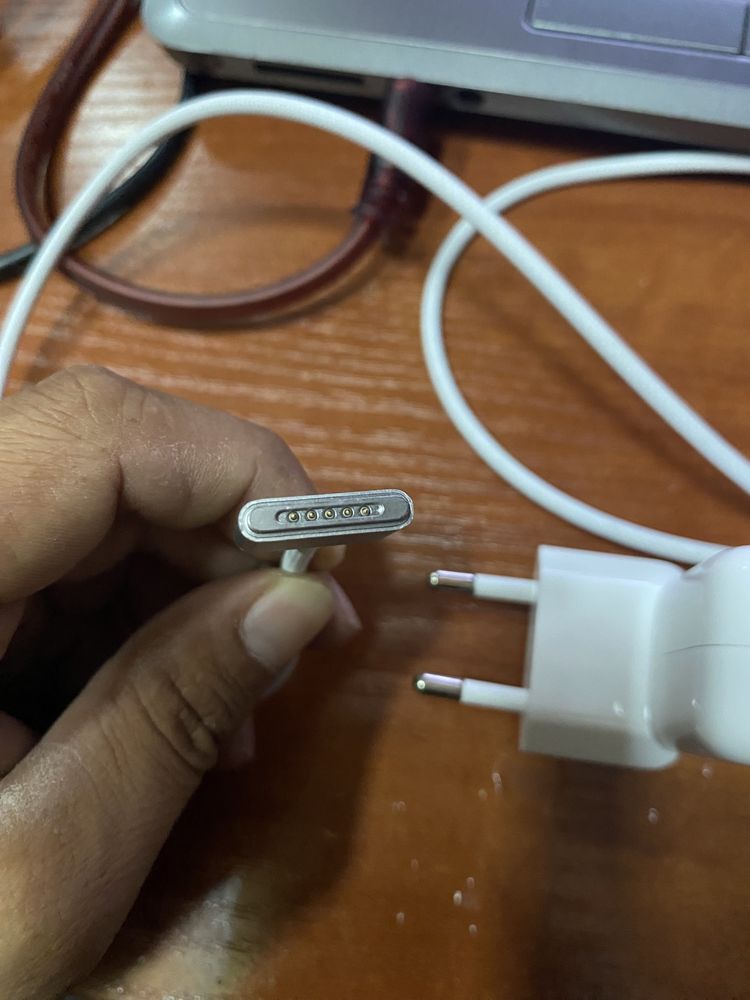 Зарядка оригинал макбук apple 35w