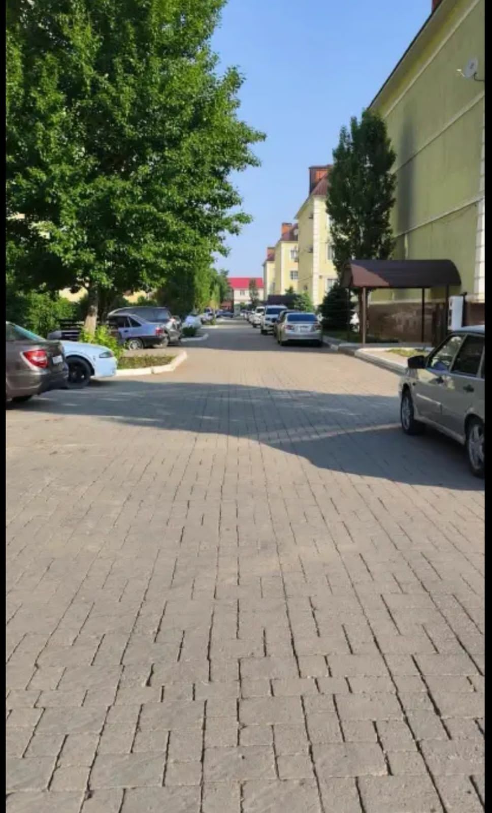 Срочно продам Коммерческую Недвижимость  в районе ЦКР.