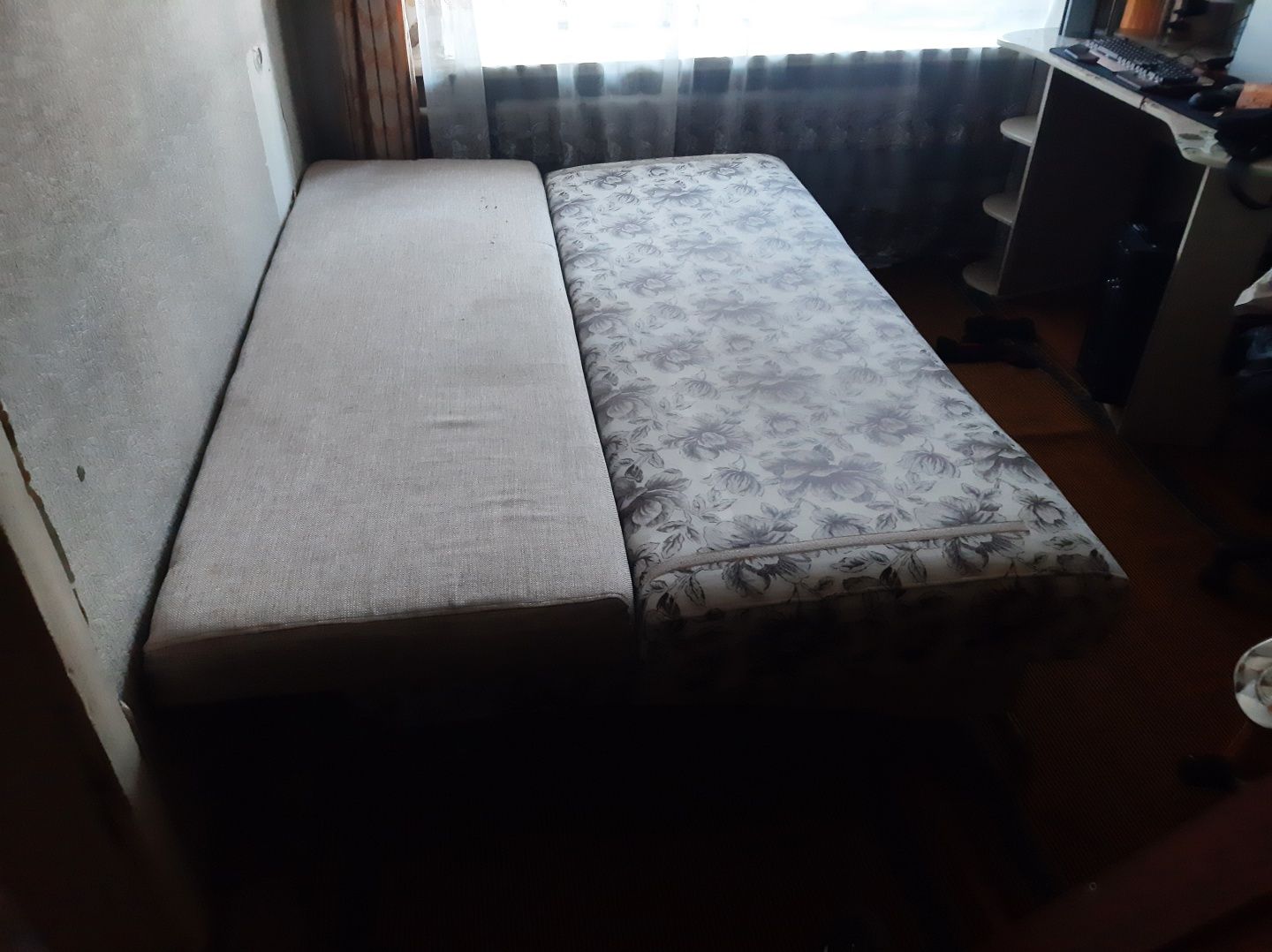 Продам диван раскладной