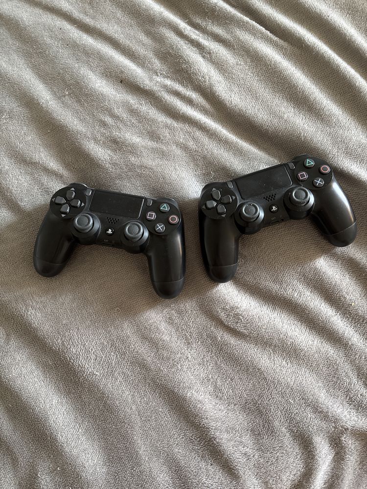 Продаю sony playstation4 slim