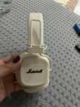 Продам наушники marshall major V