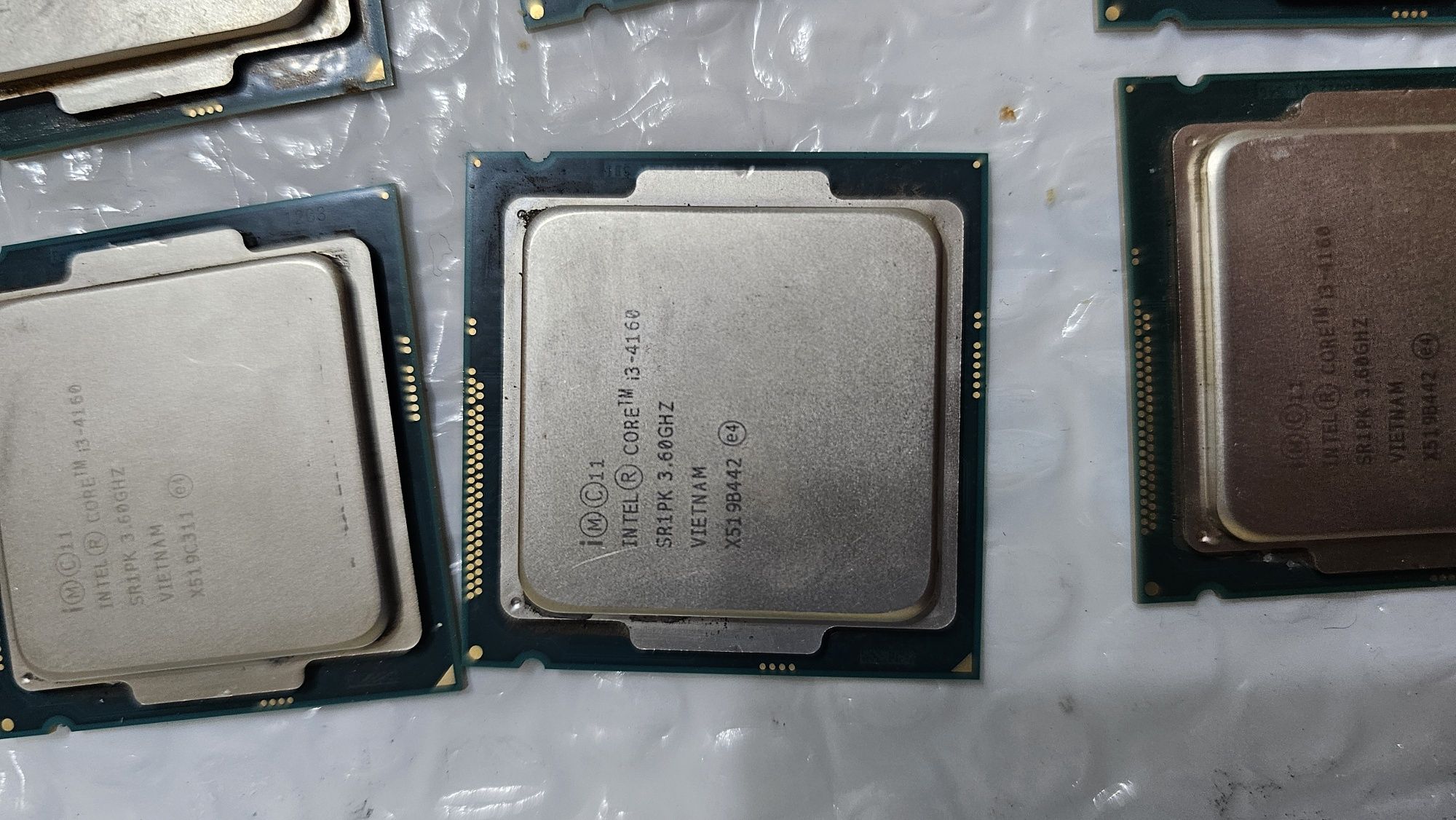 Продам процессоры core i3 4 поколения,видеокарты 1050 TI