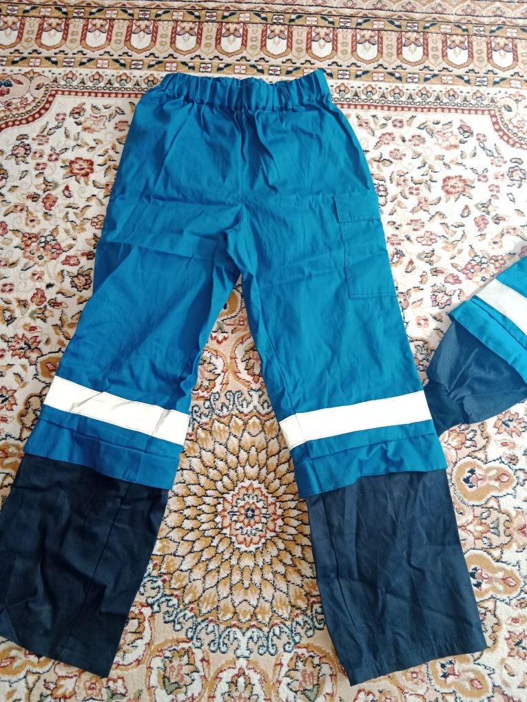 Продам спец .одежду