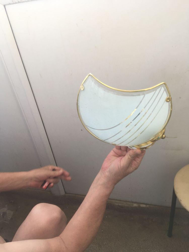 Продам люстру и бра
