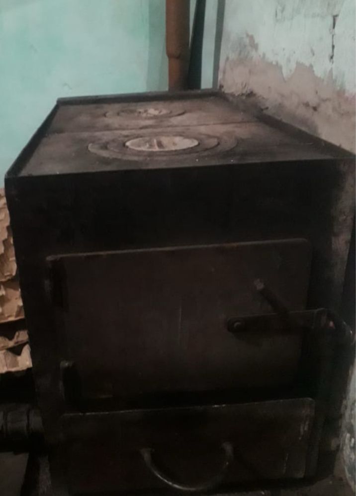 Продам печь металлическую