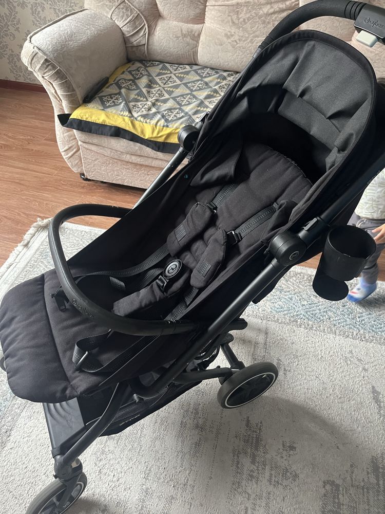 Продам  коляску Cybex eezy S+2