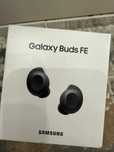Беспроводные наушники Samsung Galaxy Buds FE