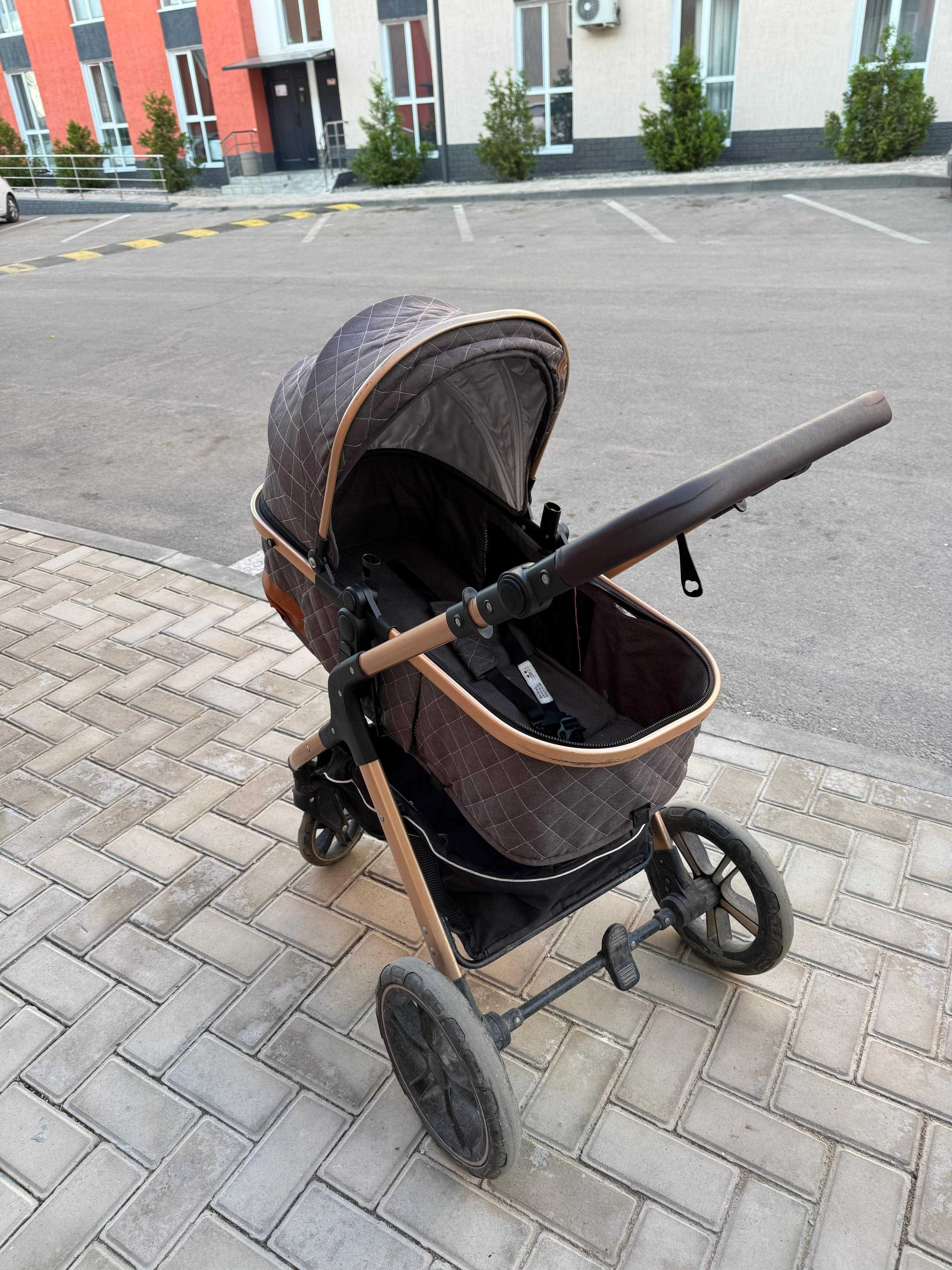 Продам детскую коляску 3 в 1 (зима/лето) в хорошем состоянии
