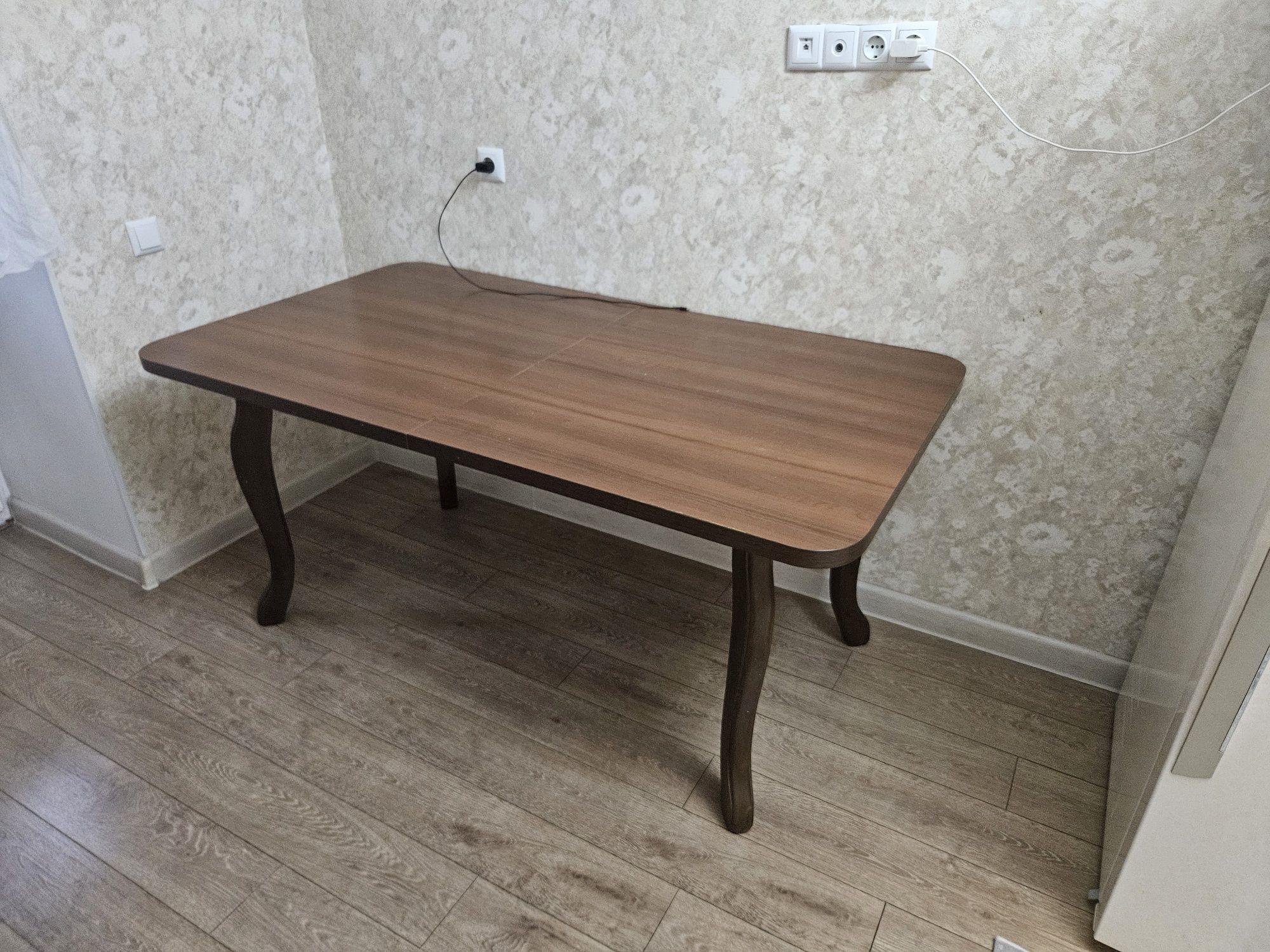 Стол деревянный 160 на 90