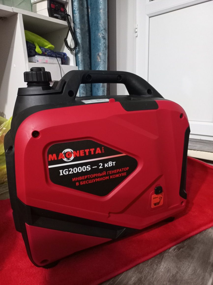 Электростанция бензиновая Magnetta 2 кВт 1 (220 В), IG2000S