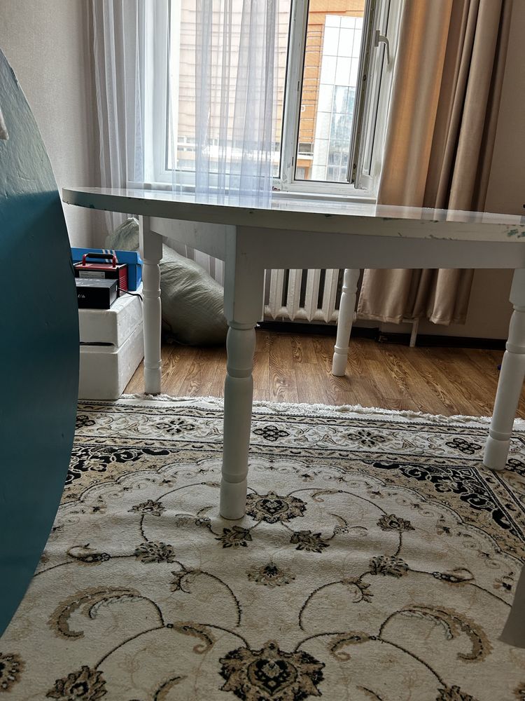 Стол и обувница в подарок