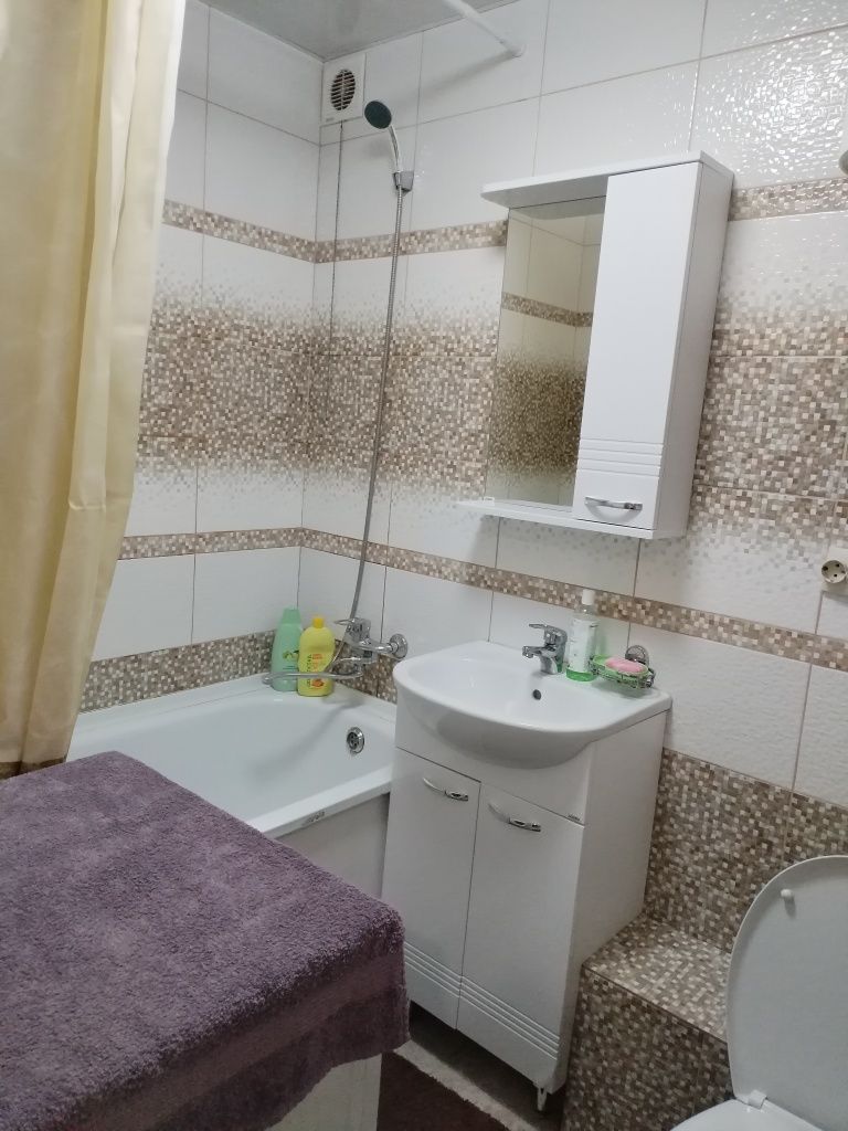 2 комнатная квартира,суточно по часам