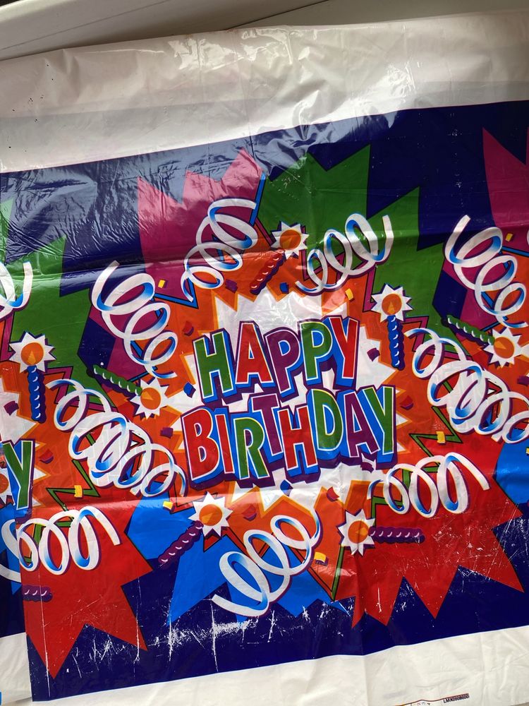 Скатерть Happy Birthday, размер 140х200 см