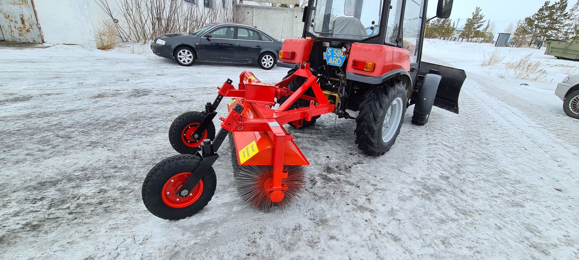 Щетка коммунальная для МТЗ-320, Т-25