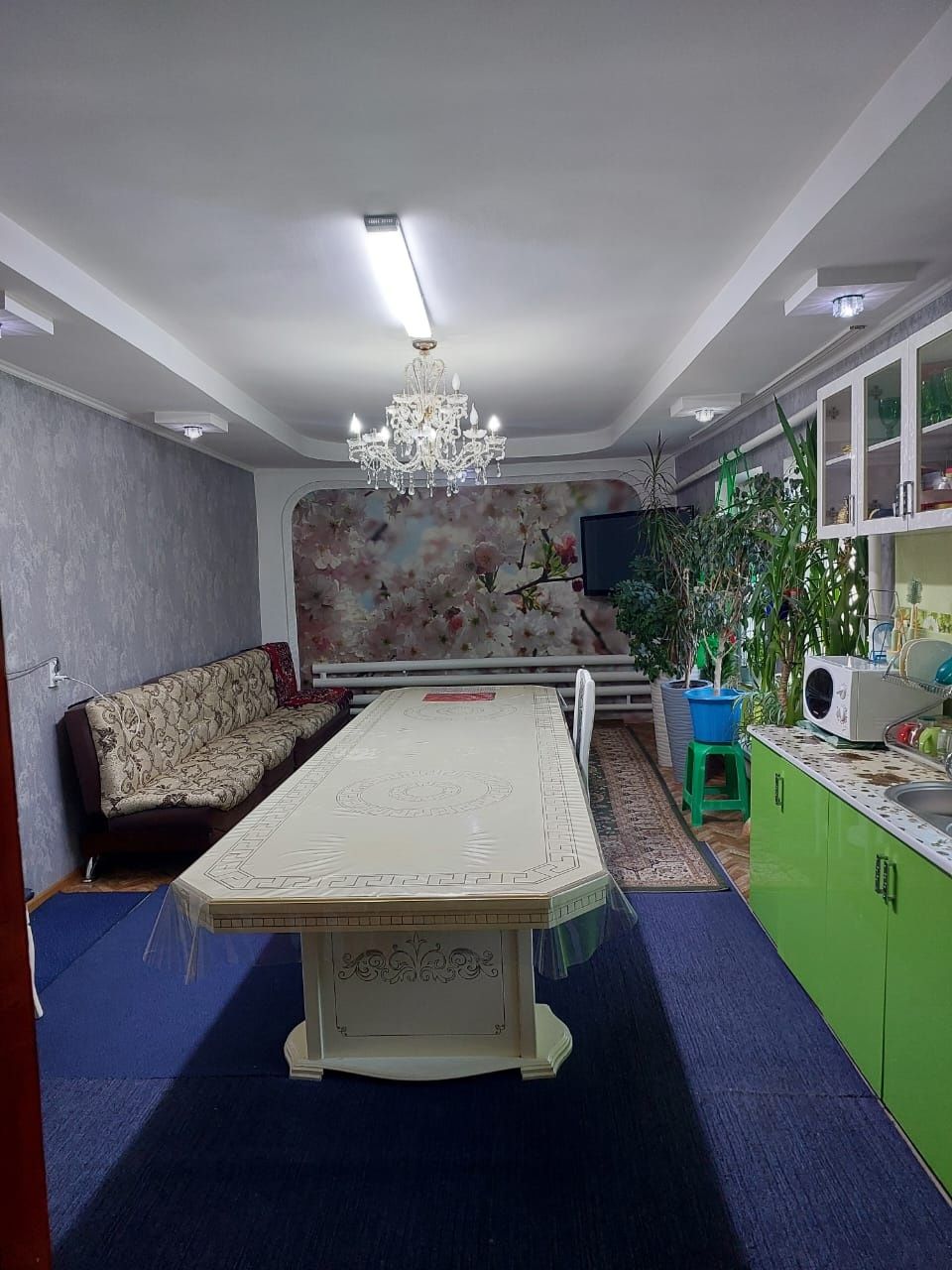 Продам дом с магазином