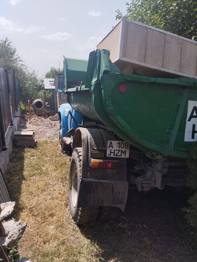 Продам ЗИЛ 130 самосвал