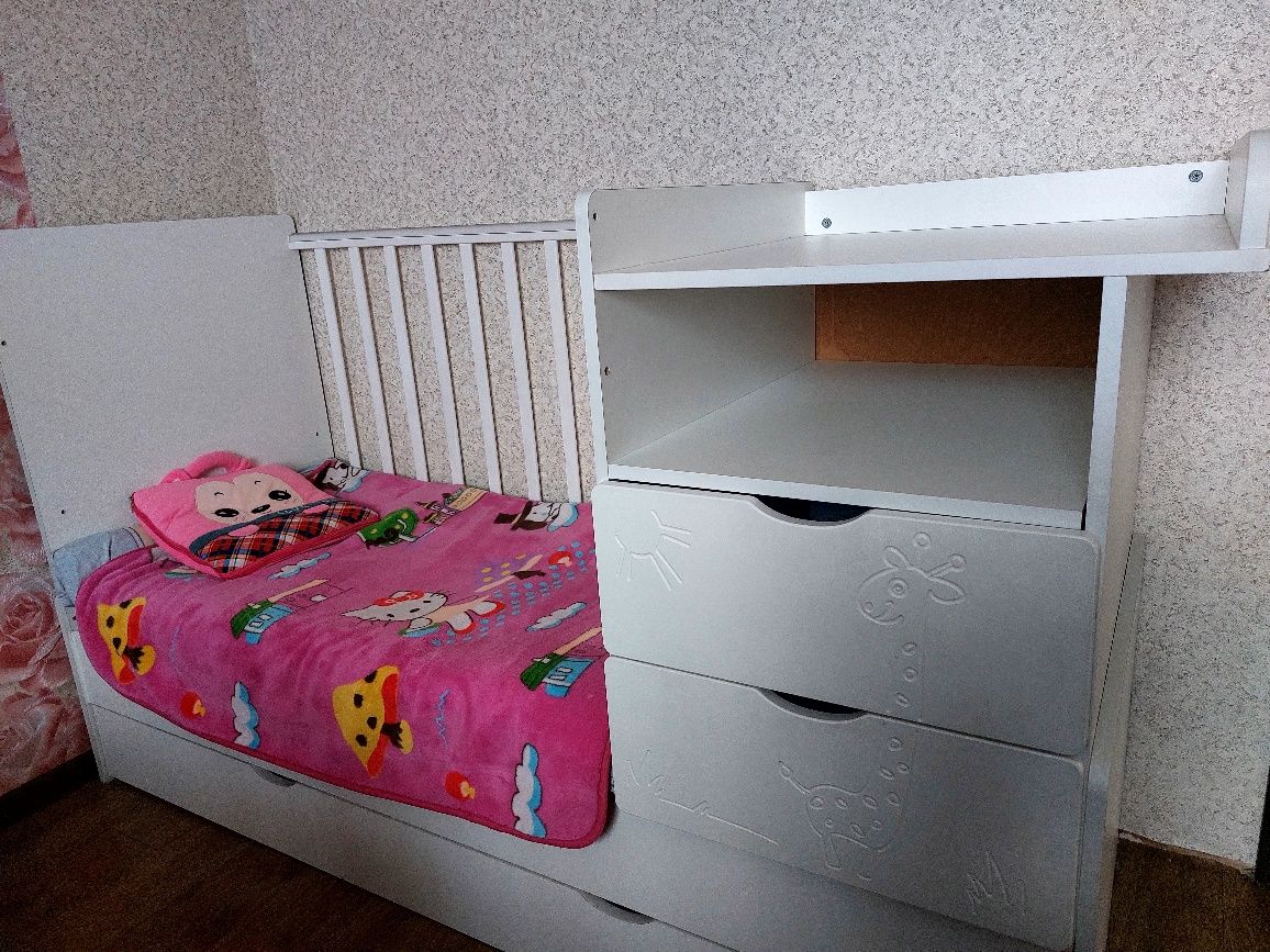 Продам детский кровать.