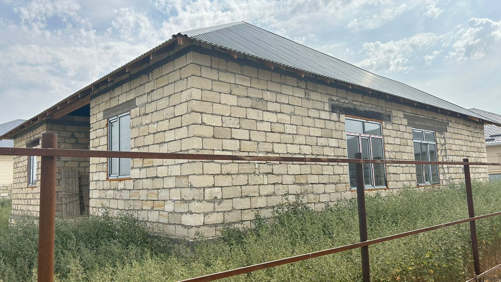 Үй сатылады мкр Атырау