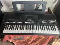 Синтезатор ЯМАХА PSR SX-600