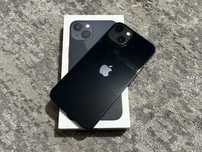 Продаю IPhone 13