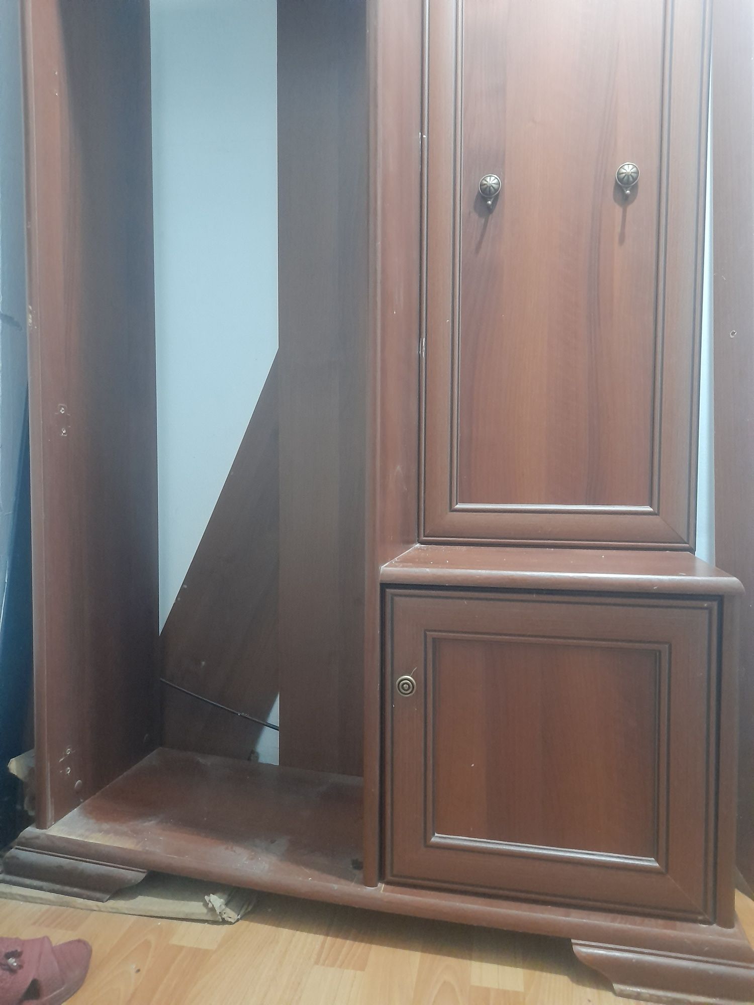 Шкаф для прихошки