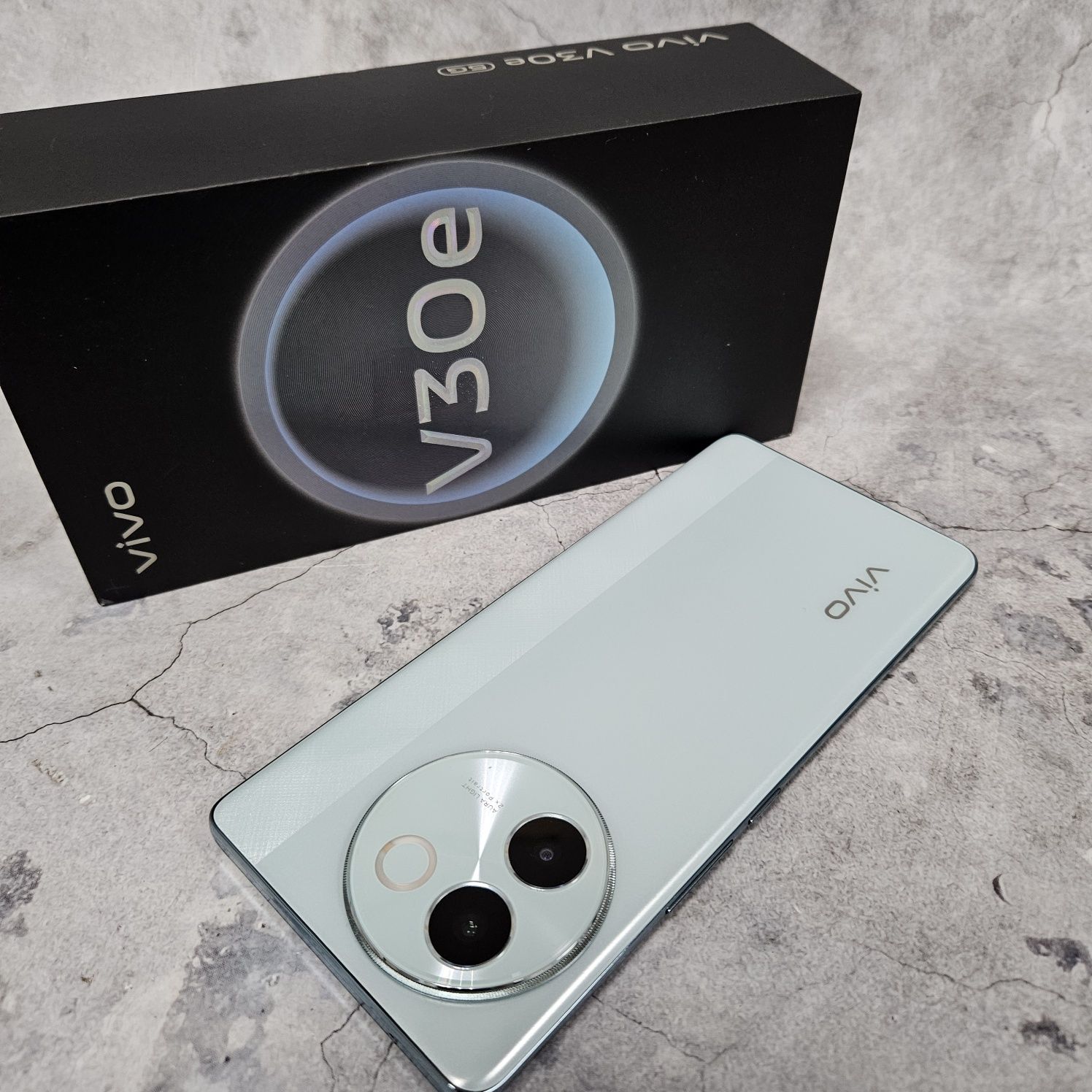 Vivo V30e 256Gb(Риддер)Независимости34(лот673272)