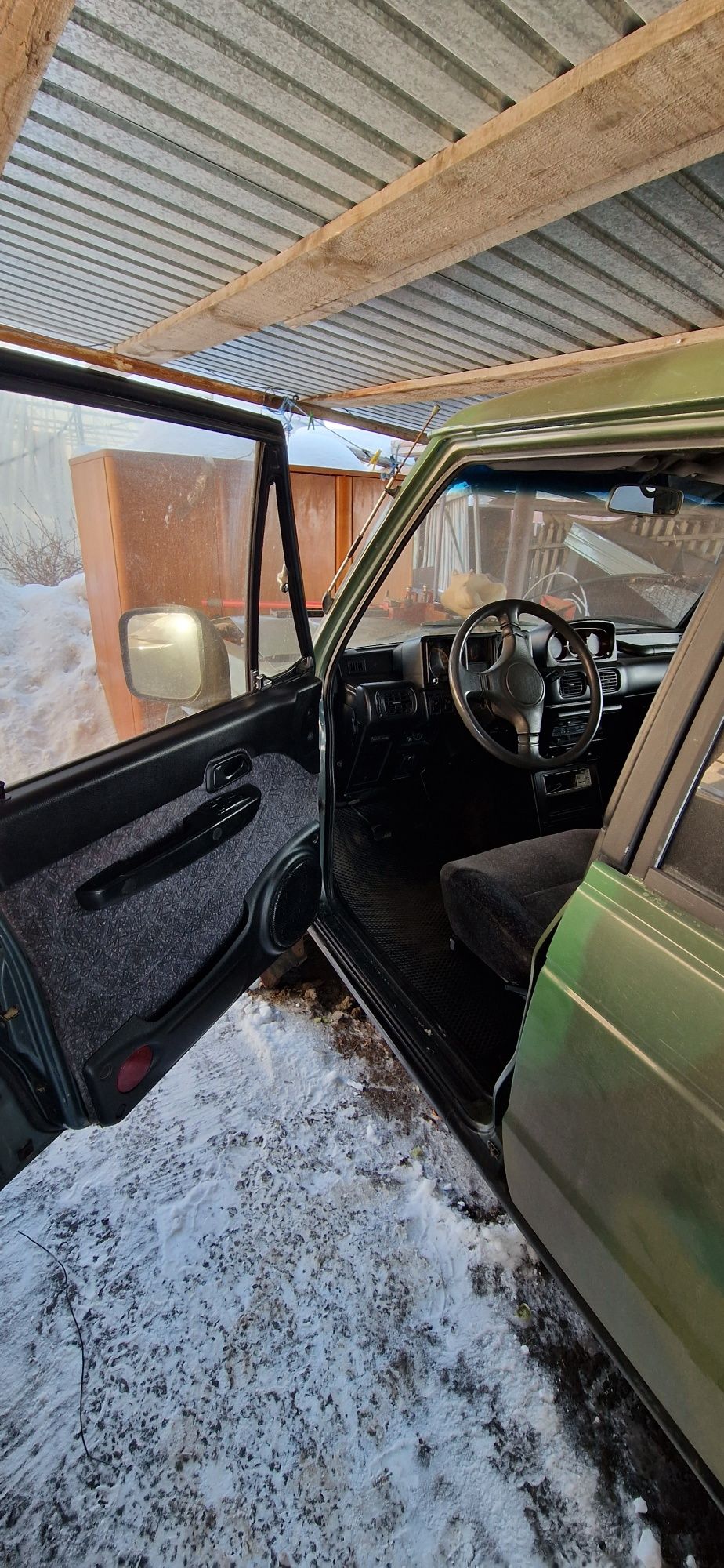 Mitsubishi Pajero 1990