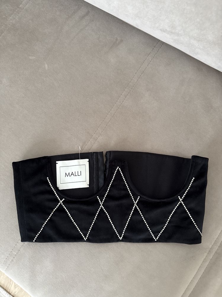 Рубашка и корсет Malli