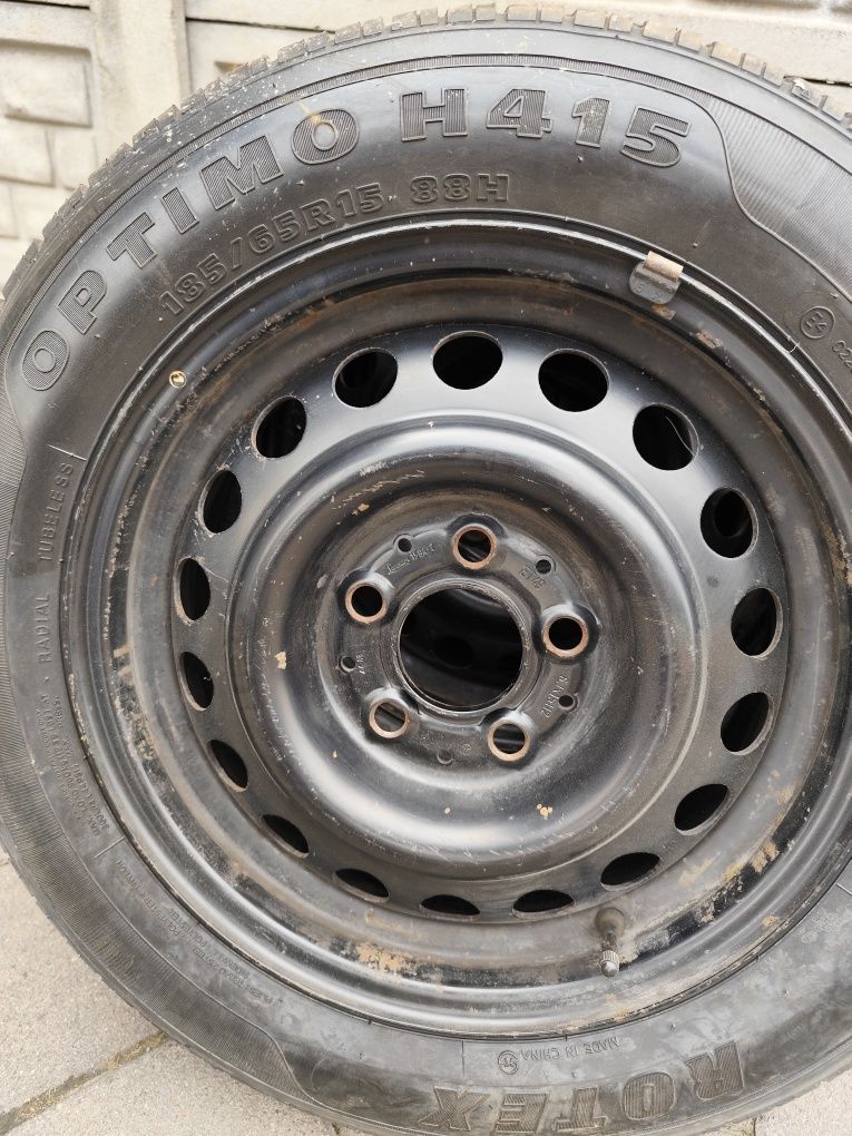 Продам авторезинау 185/65.R15.