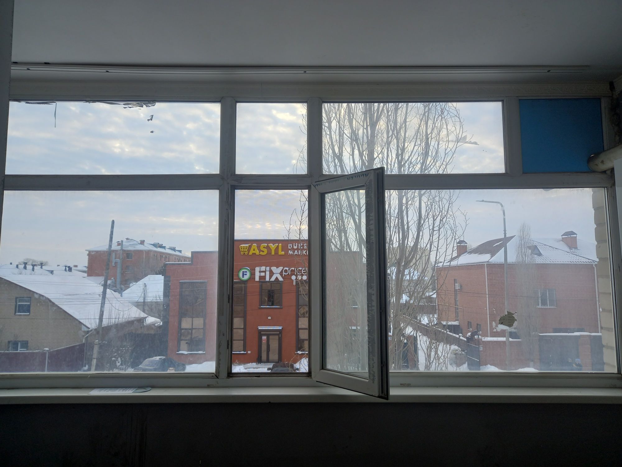 Стеклопакеты целые,
