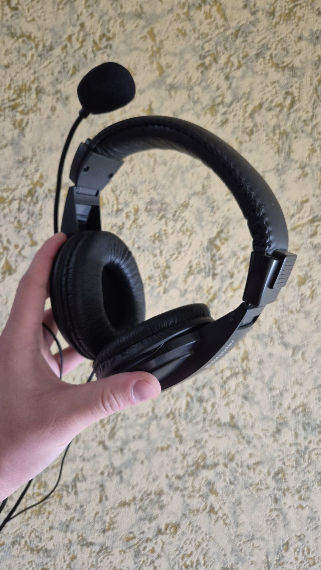 Наушники Defender Gryphon 750 Новые +
