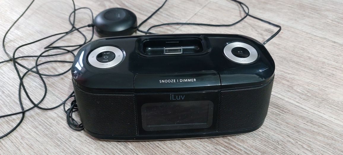 Портативная акустика iLuv iMM153 5 Вт

Радио