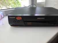Видеомагнитофон Panasonic NV-SD225