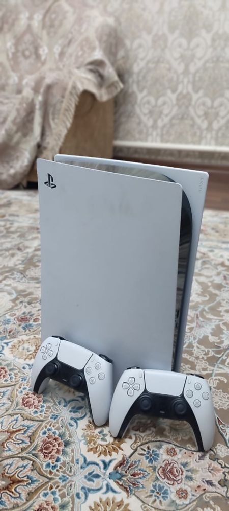 PlayStation 5 биг
