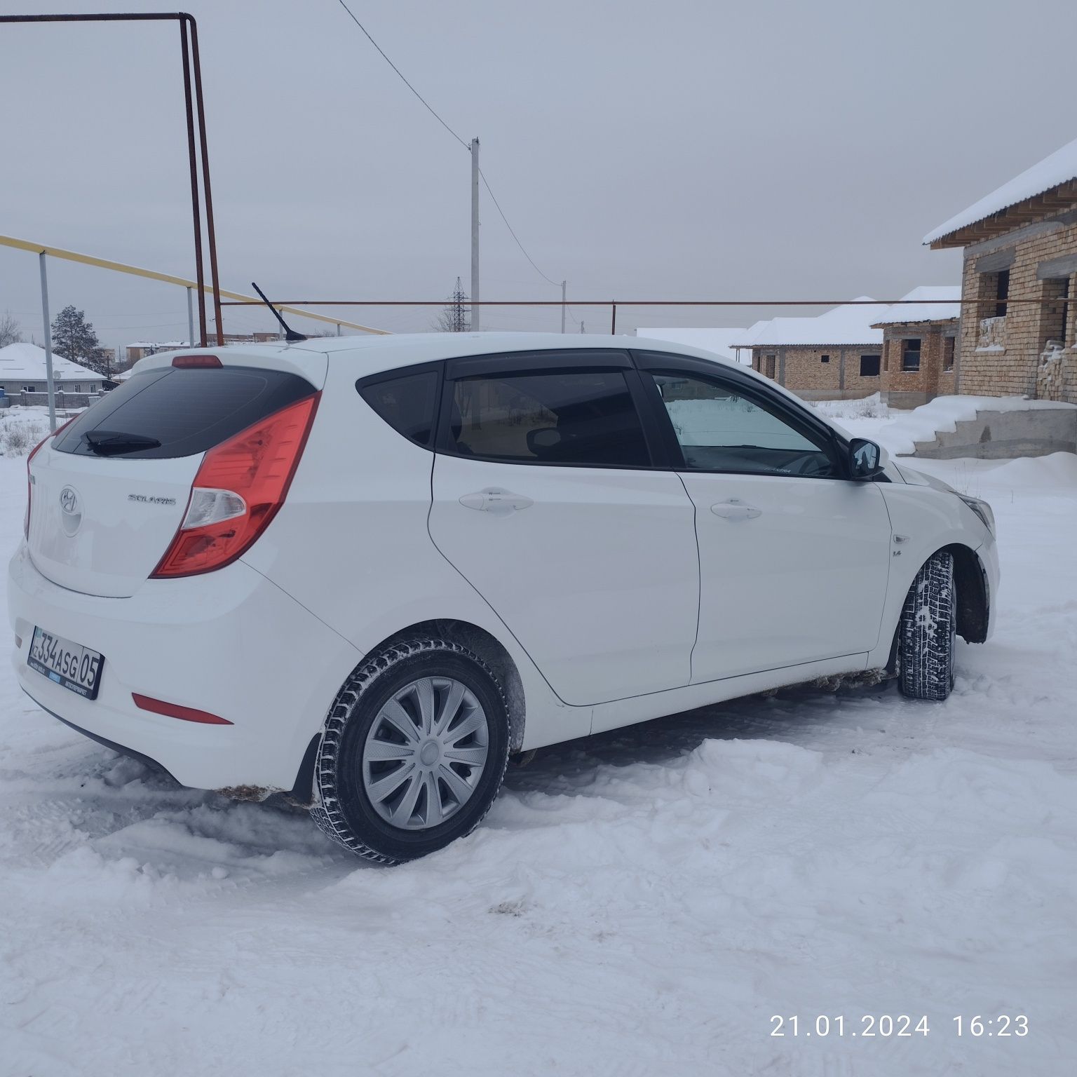 Хендай солярис в хорошем качестве