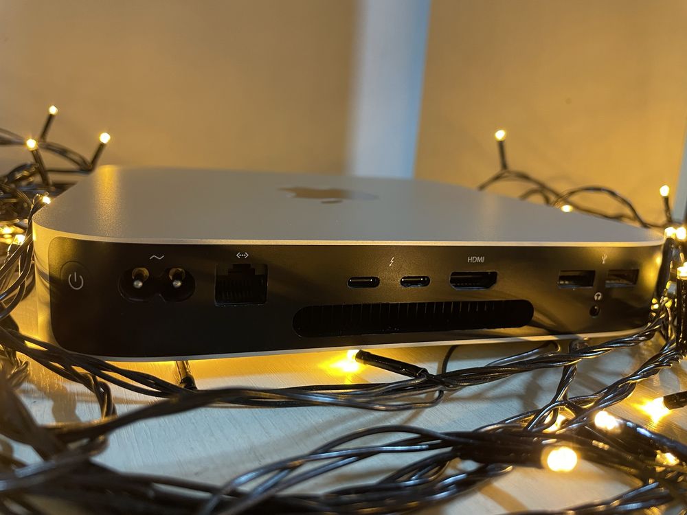 Mac mini M1 / Мак мини M1 2020 / 4К монитор