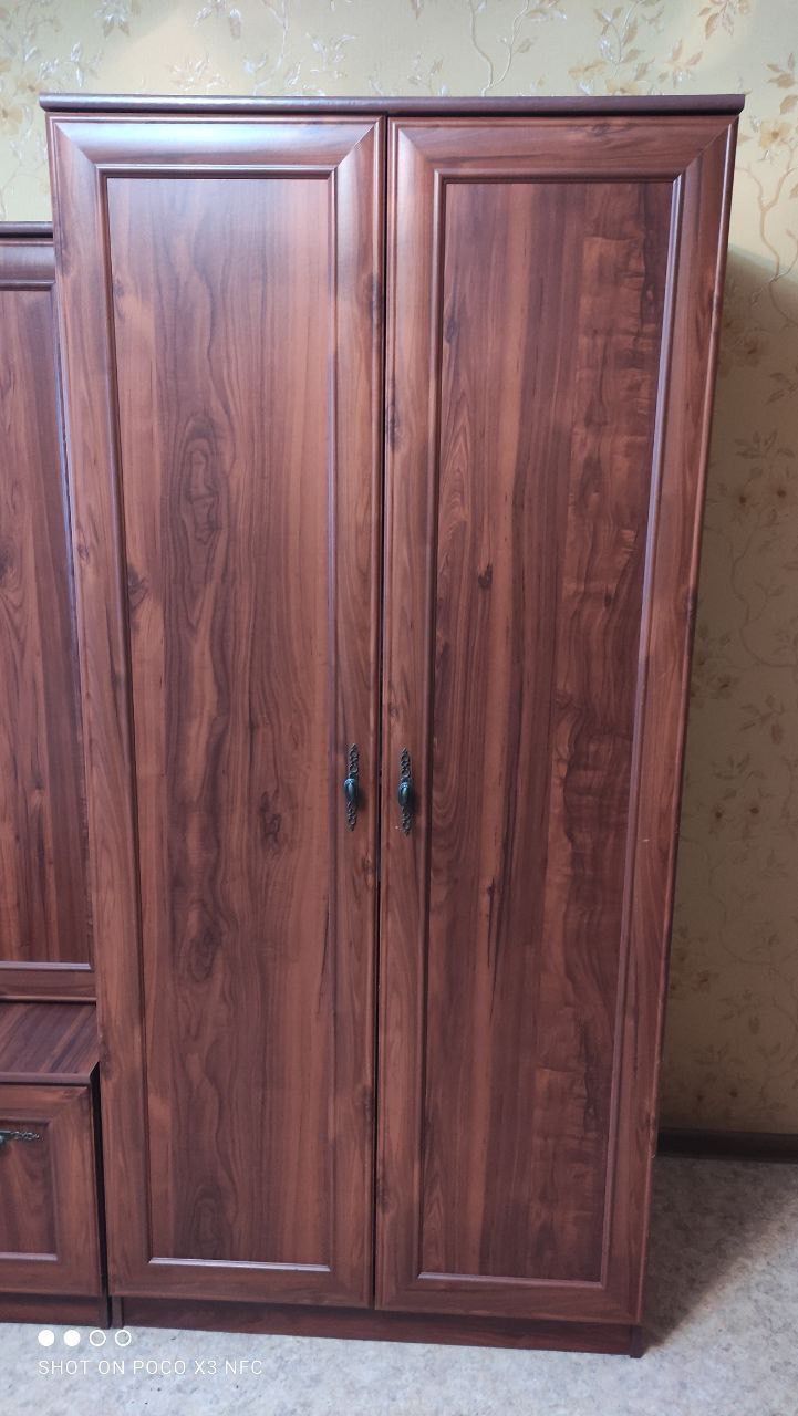 Продам стенку не дорого