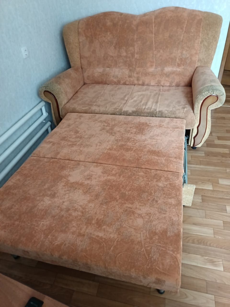 Продам мини диван